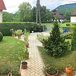 Apartament Petra Apartmanhaz *