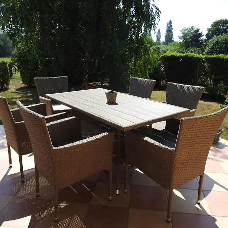 Petra Apartmanhaz Apartamento
