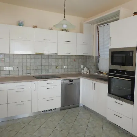 דירה Petra Apartmanhaz *