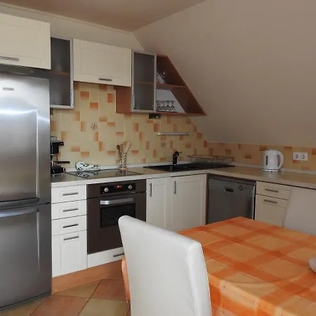 Petra Apartmanhaz