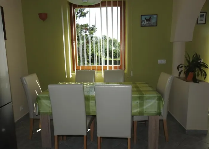 Apartamento Petra Apartmanhaz Badacsonytomaj