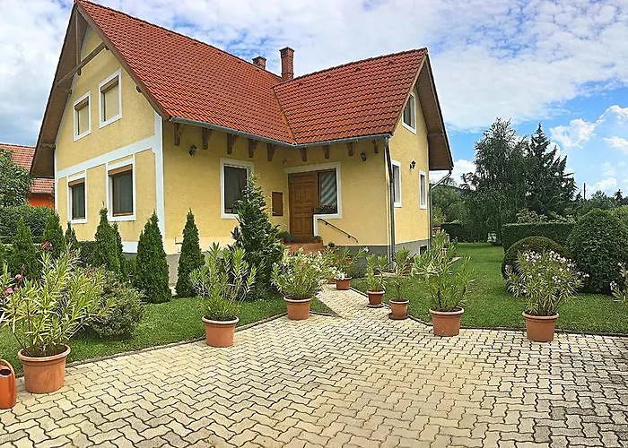 Apartamento Petra Apartmanhaz *